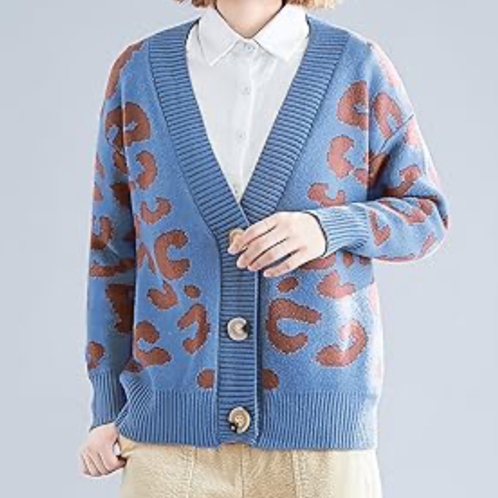 NWT Vici Cozy Casual blue animal print Cardigan